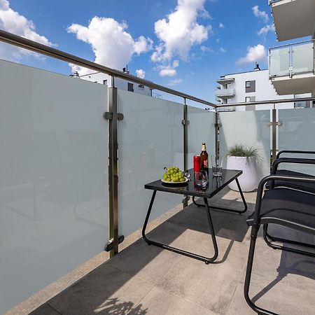 Apartament Przystan Ilawa Green Exteriör bild