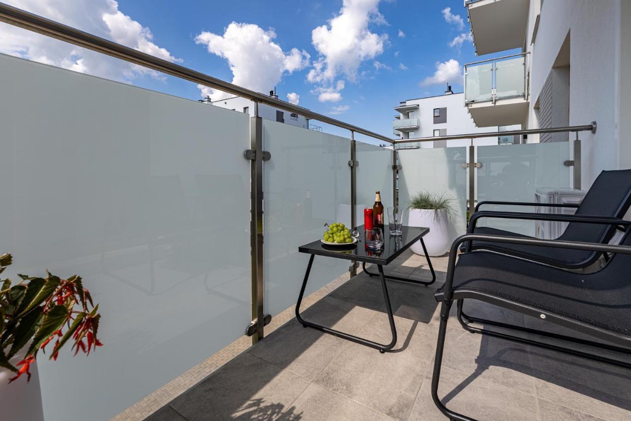 Apartament Przystan Ilawa Green Exteriör bild
